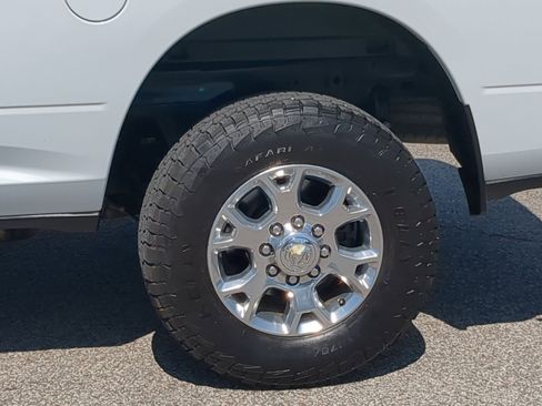 Used 2023 RAM 2500 Laramie image 11