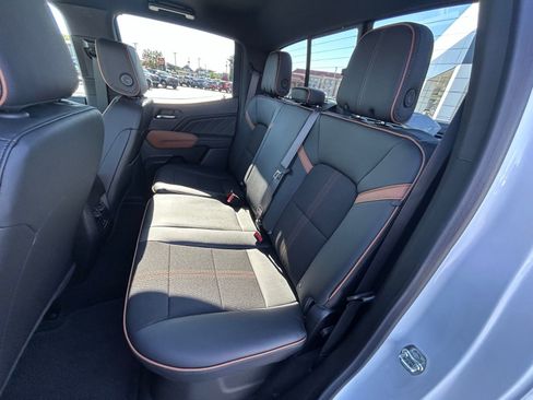 New 2026 GMC Canyon AT4 AWD/4WD image 18