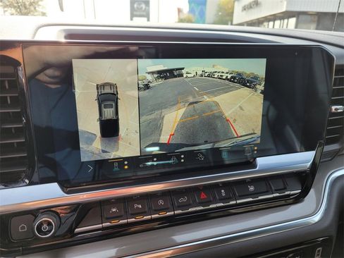 Used 2022 Chevrolet Silverado 1500 High Country w/ High Country Premium Package image 30