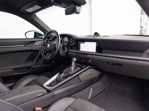 Certified 2022 Porsche 911 GT3 image 23