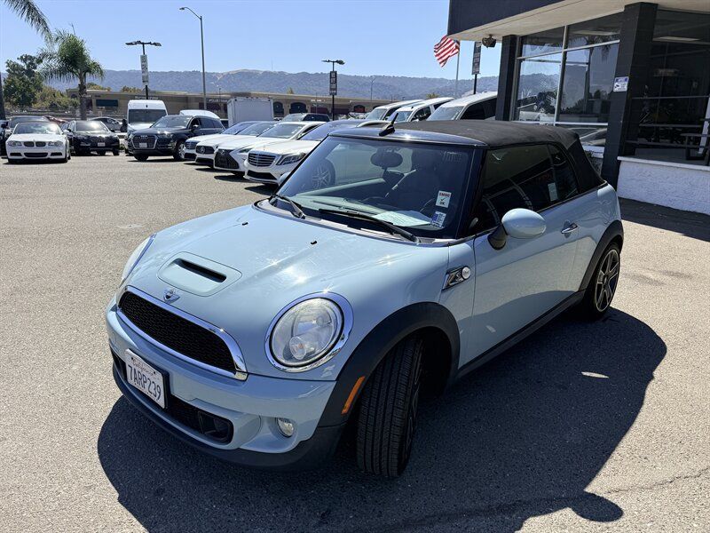 Used 2013 MINI Cooper S FWD image 3