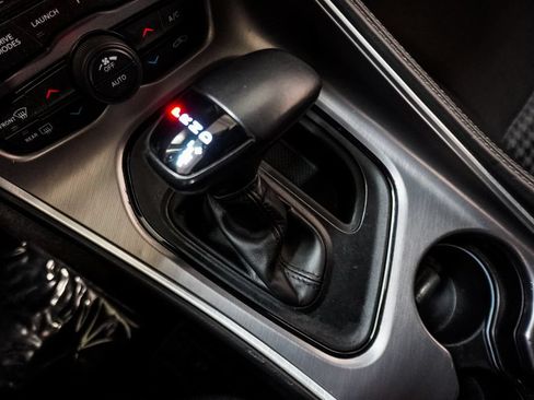 Used 2022 Dodge Challenger R/T Scat Pack RWD image 20