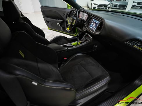 Used 2023 Dodge Challenger R/T Scat Pack image 11