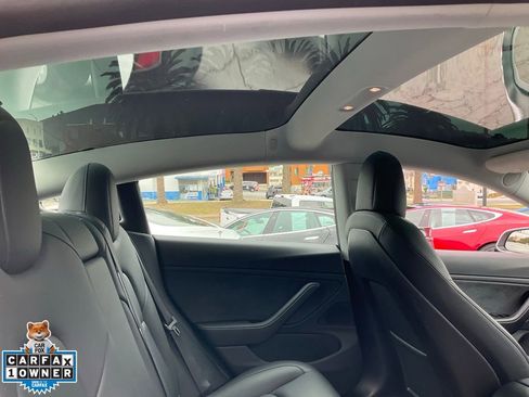 Used 2020 Tesla Model 3 Performance image 50