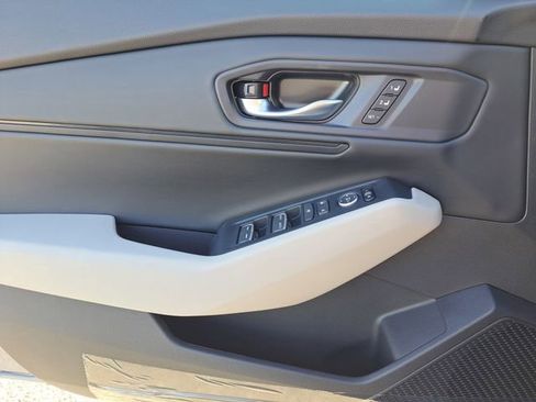 New 2025 Honda Accord EX-L image 18