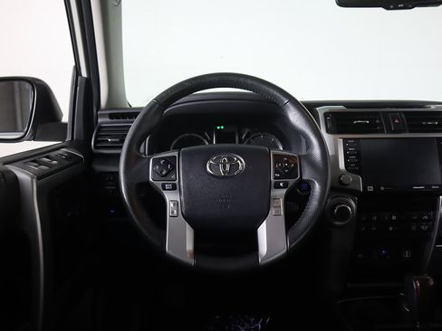 Used 2020 Toyota 4Runner Limited image 41