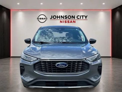 Used 2025 Ford Escape Active FWD image 10