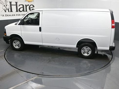 New 2025 Chevrolet Express 2500 w/ Driver Convenience Package image 21