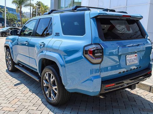 Certified 2025 Toyota 4Runner TRD Sport Premium AWD/4WD image 9