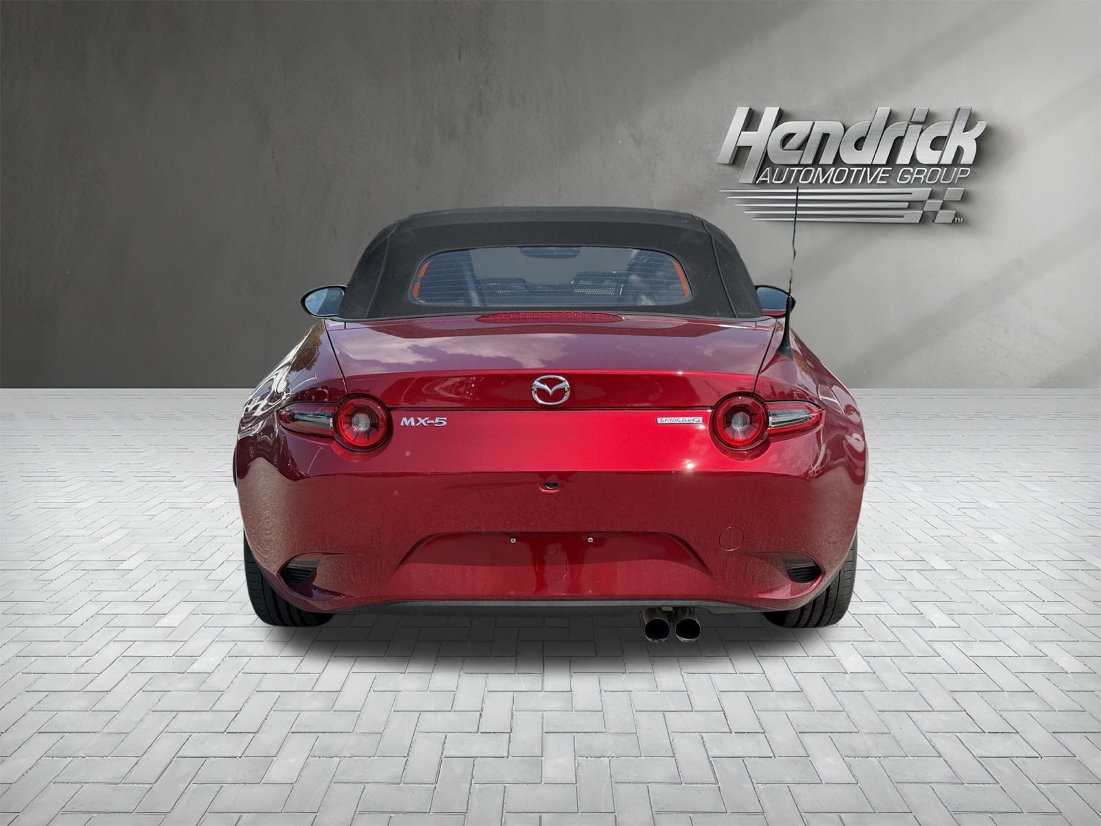 Used 2025 MAZDA MX-5 Miata Sport RWD image 9