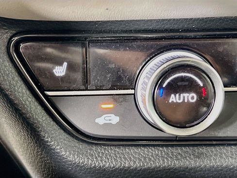 Used 2023 Honda HR-V EX-L image 21