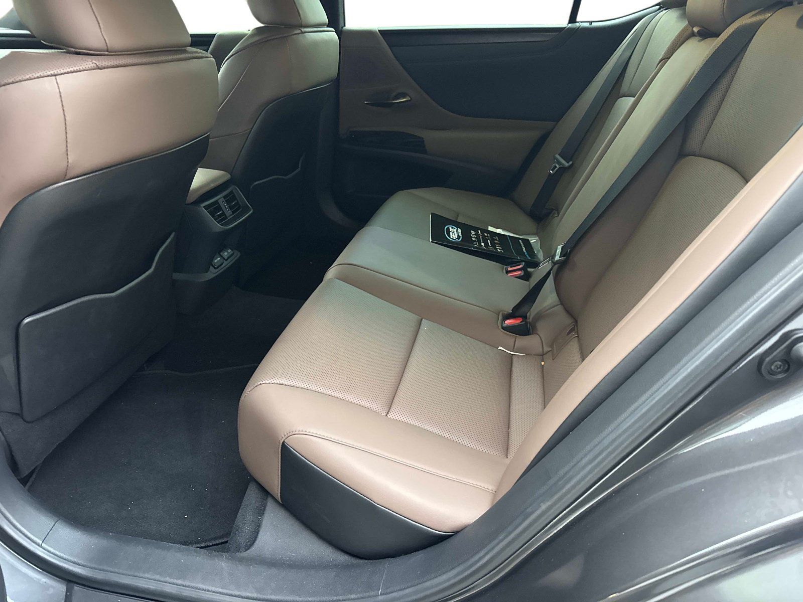 Certified 2025 Lexus ES 350 w/ Premium Package FWD image 13