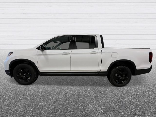 New 2026 Honda Ridgeline Black Edition image 2