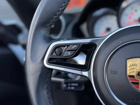 Used 2024 Porsche 718 Boxster RWD image 24
