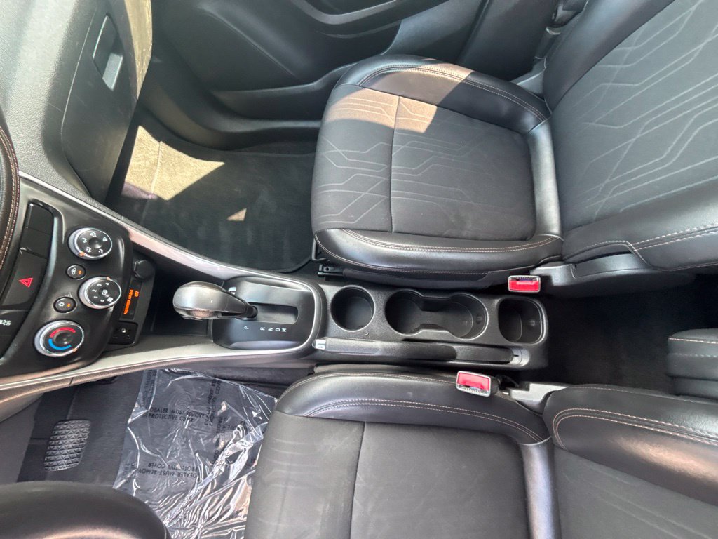 Used 2019 Chevrolet Trax LT w/ LT Convenience Package FWD image 15