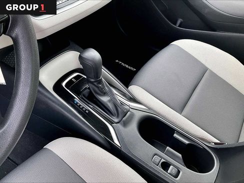 Used 2024 Toyota Corolla LE image 17