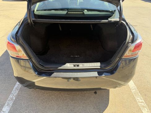 Used 2015 Nissan Altima 2.5 SL w/ Technology Package FWD image 32