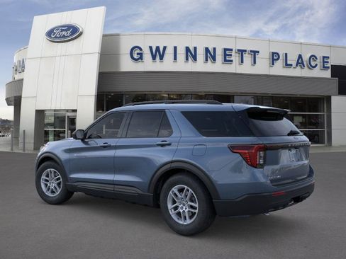 New 2026 Ford Explorer Active RWD image 4
