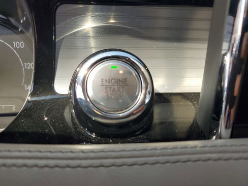 Used 2021 Lincoln Corsair Standard image 24