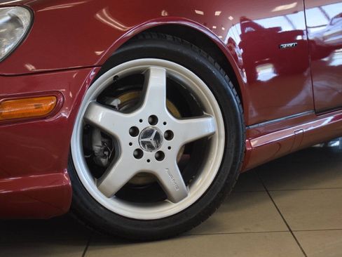 Used 2004 Mercedes-Benz SLK 230 image 12