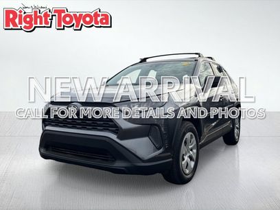 Used 2021 Toyota RAV4 LE w/ Carpet Mat Package (TMS)