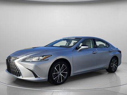 Used 2022 Lexus ES 300h w/ Premium Package