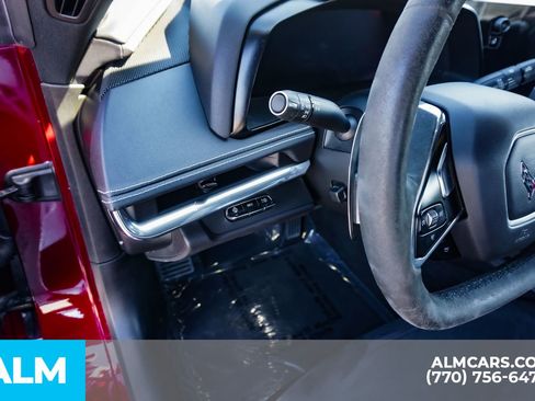 Used 2020 Chevrolet Corvette Stingray Preferred Cpe w/ 2LT Preferred Equipment Group image 24