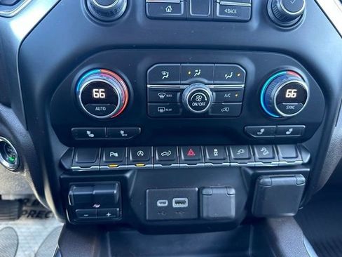 Used 2020 Chevrolet Silverado 1500 LT Trail Boss AWD/4WD image 47