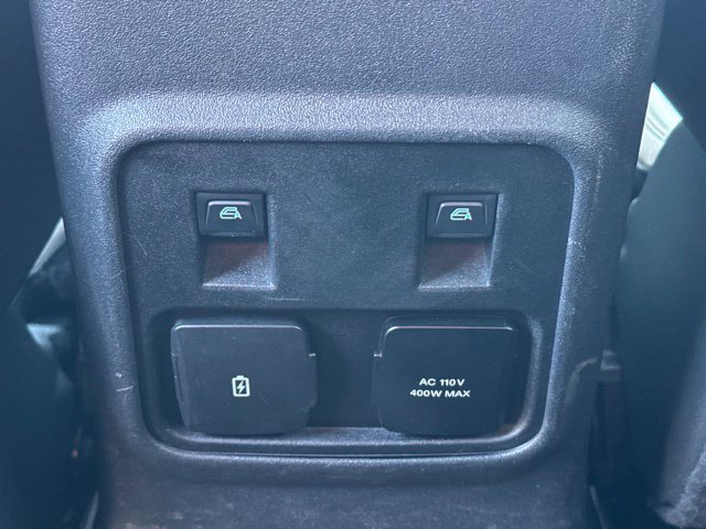 Used 2023 Ford Bronco Wildtrak AWD/4WD image 11