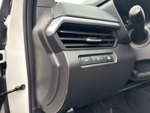 Used 2024 Nissan Altima 2.5 S image 39