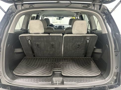 Used 2019 Honda Pilot LX image 15