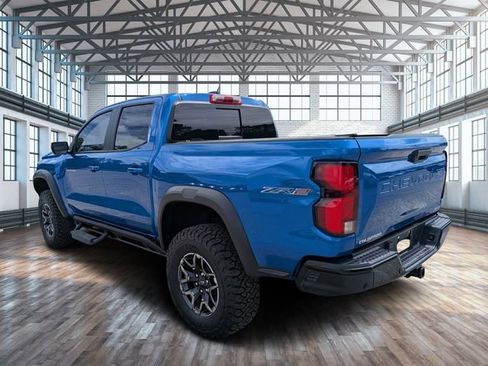 Used 2023 Chevrolet Colorado ZR2 w/ ZR2 Convenience Package III AWD/4WD image 6