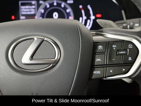 Used 2023 Lexus NX 250 FWD w/ Towing Package (2000 Lbs) image 10