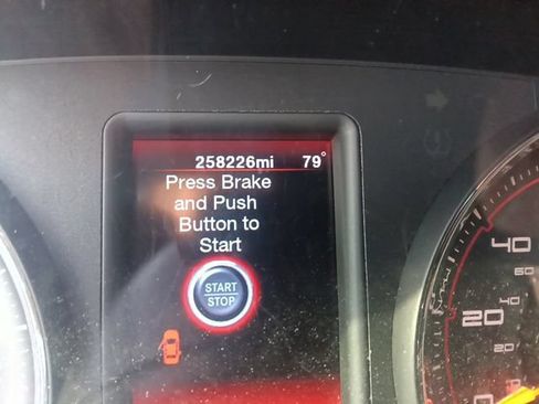 Used 2012 Dodge Charger SE w/ Sport Appearance Group RWD image 9