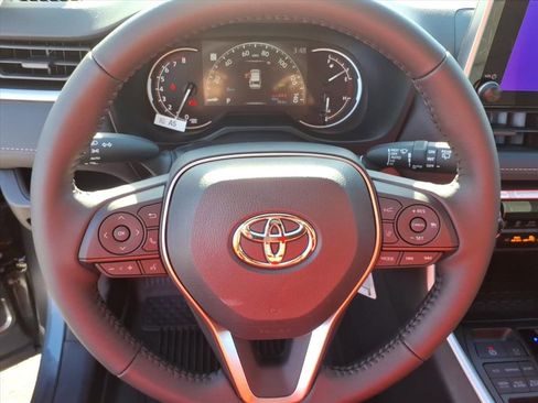 New 2025 Toyota RAV4 XLE image 12