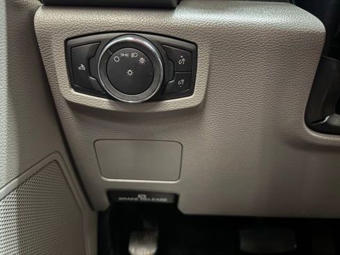 Used 2019 Ford F250 XLT AWD/4WD image 16