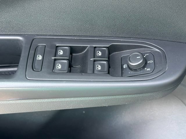 Certified 2022 Volkswagen Taos SEL AWD/4WD image 21