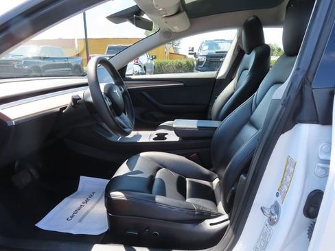 Used 2022 Tesla Model 3 RWD image 14