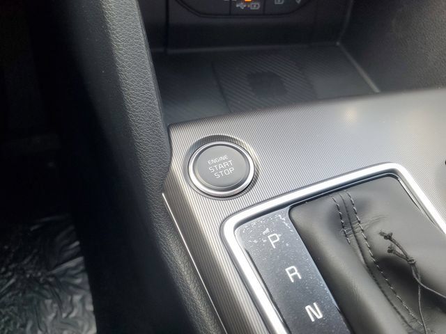 New 2026 Kia Sportage SX FWD image 28
