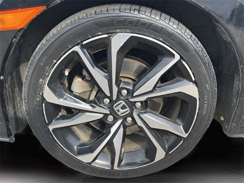 Used 2018 Honda Civic Si image 10