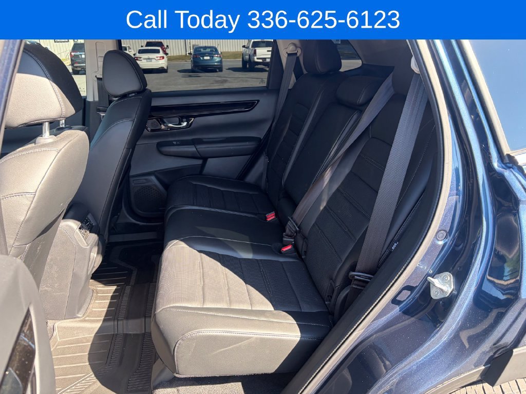 Used 2025 Honda CR-V EX-L image 25
