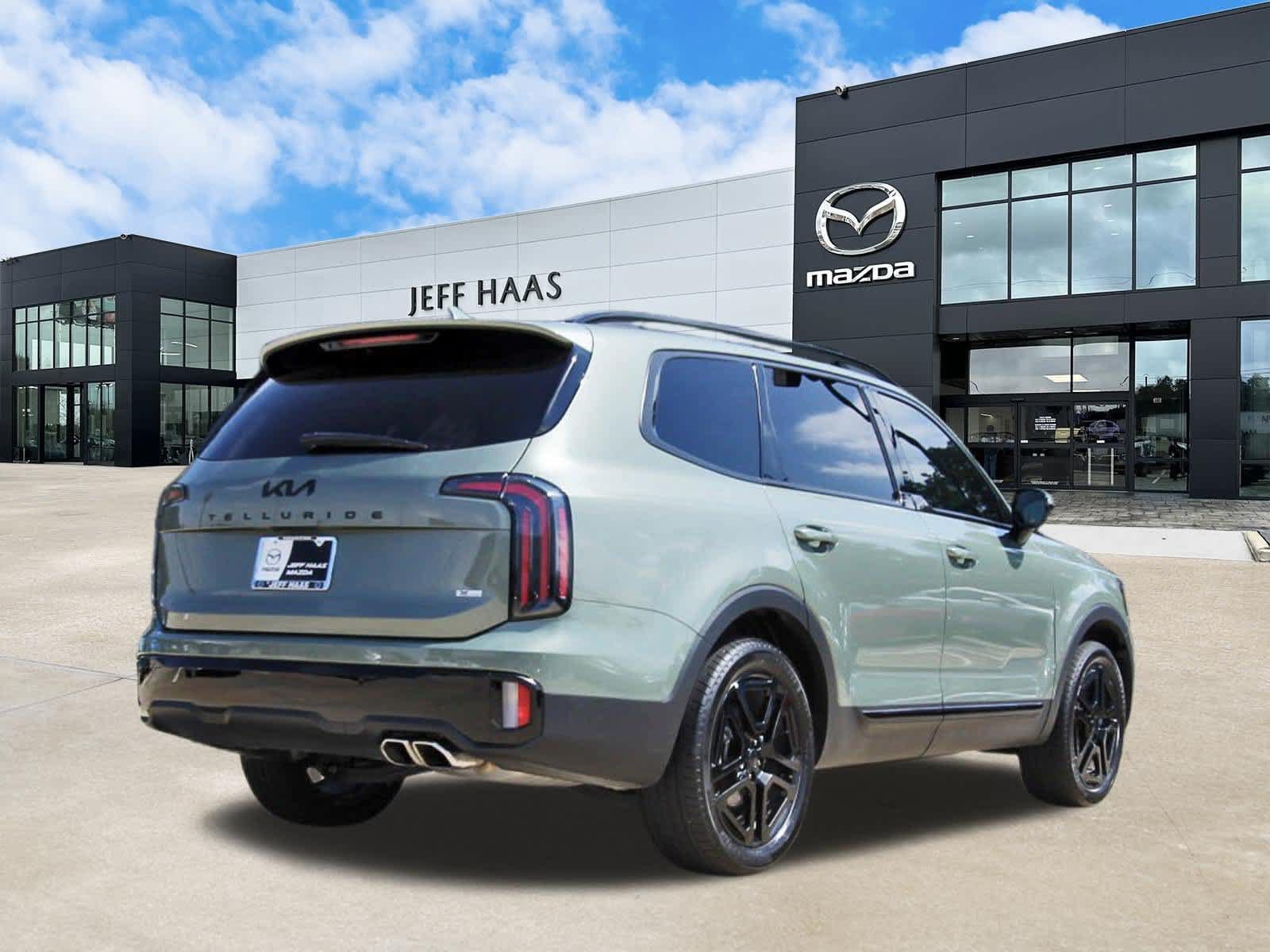 Used 2025 Kia Telluride SX Prestige X-Line AWD/4WD image 3