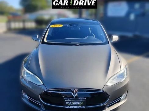 Used 2015 Tesla Model S 85D AWD/4WD image 3