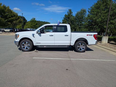 Used 2021 Ford F150 Lariat AWD/4WD image 7