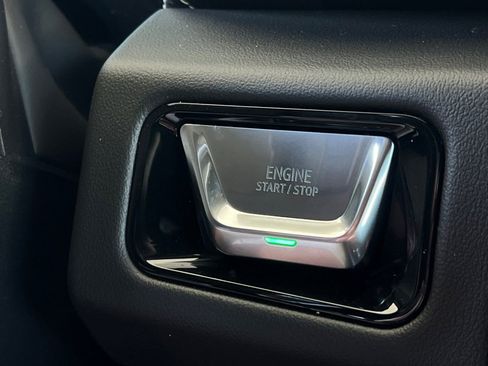 New 2026 GMC Yukon Elevation image 23