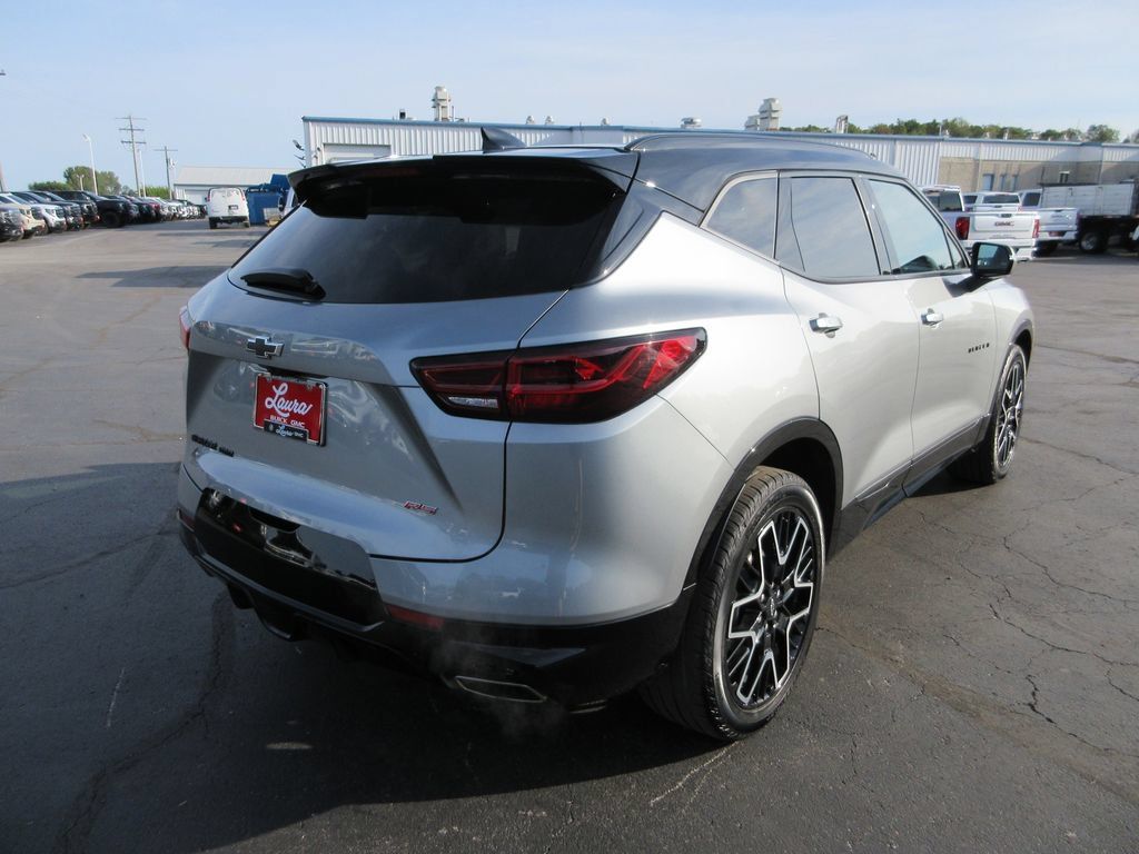 Certified 2023 Chevrolet Blazer RS w/ Driver Confidence II Package AWD/4WD image 6