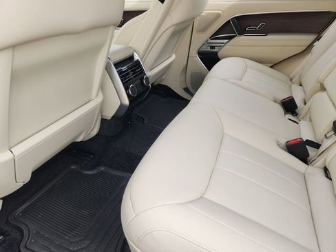New 2026 Land Rover Range Rover SE image 20