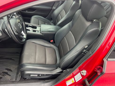Used 2018 Honda Accord Sport image 11