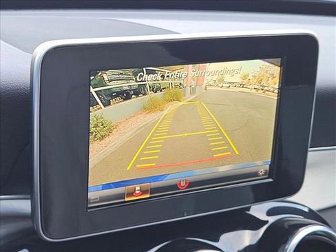 Used 2018 Mercedes-Benz C 300 Sedan image 21