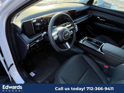 New 2025 Hyundai Tucson SEL image 17